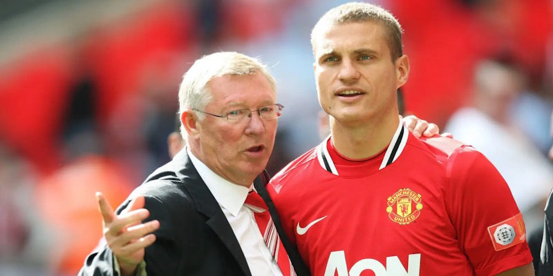 Không thể thiếu Nemanja Vidic trong danh sách hậu vệ MU huyền thoại