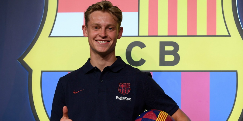 Frenkie De Jong với sự thanh thoát xuất sắc