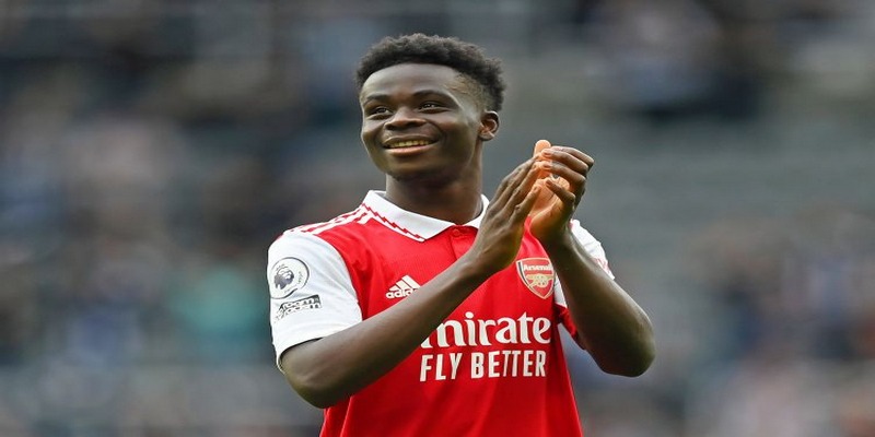 Bukayo Saka gửi lời phát biểu tới các đồng đội ở câu lạc bộ bóng đá Arsenal