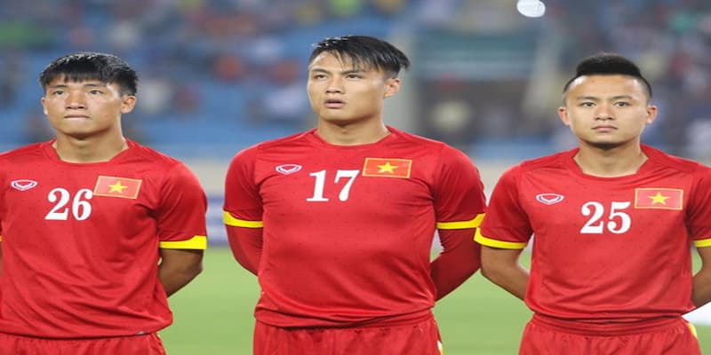 Tìm hiểu về những cầu thủ gốc Việt thi đấu ở châu Âu